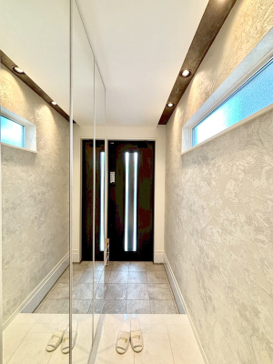 ���� ���邢���ւ͂��q�l�����o�}������̂ɂ҂�����ł��I 