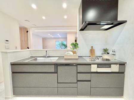 �L�b�`�� �������������I�ɁA�y�����I�V�X�e���L�b�`��  