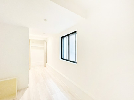 �q������ ���q���܂̂������Ƃ��Ă��I�ߗނ̐������ڂɕ֗��ȃN���[�[�b�g�t���̗m���B