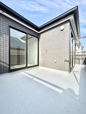 �o���R�j�[ ������̃o���R�j�[�I���Ƒ��̐��󕨂͂������A���z�c�������Ղ花���܂��I