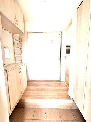 ���� �U�炩�肪���Ȍ��ւ��X�b�L���̌��֎��[�t