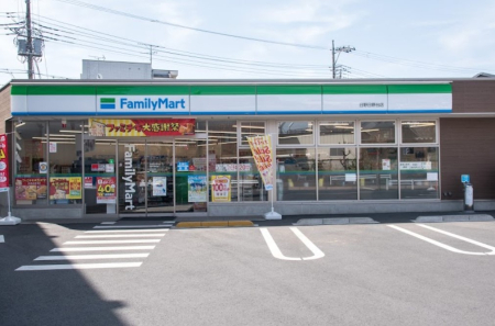 ���ӊ� �R���r�j 400m �t�@�~���[�}�[�g ��������X