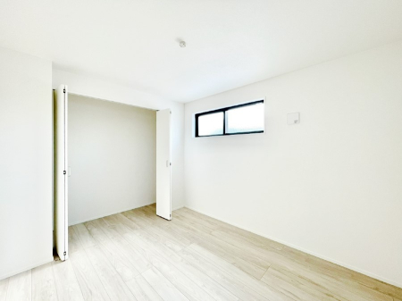 �q������ �q�������ɂ��������߂Ȏ��[�X�y�[�X�����Ղ�̋���