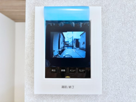 ���̑����� TV���j�^�[�t�C���^�[�t�H�����t���Ă��ăZ�L�����e�B�[��