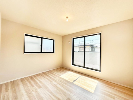 ���̑����� �o���R�j�[���J�������v���X���Ă����m��