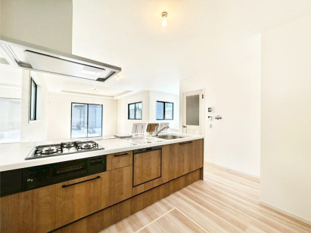 �L�b�`�� �����g���L�b�`��������A�g���₷�����������̂��₷���ɂ������܂����B 