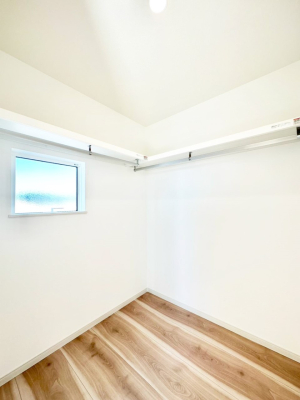 ���̑� �E�H�[�N�C���N���[�[�b�g�̂���Z�܂��ŃX�b�L�����K�Ȑ�����