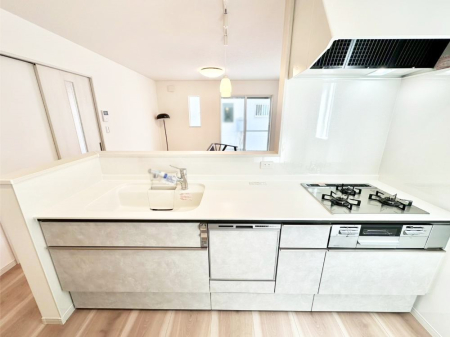 �L�b�`�� �L�X�Ƃ����g������̗ǂ��L�b�`���œ��X�̂��������y�����Ȃ肻��  