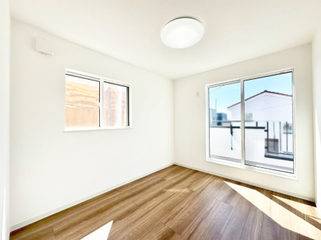 �Q�� ���邢�o���R�j�[�T�C�h�ɗm����ݒu�B�ڊo�߂̗ǂ��Q���ɁB