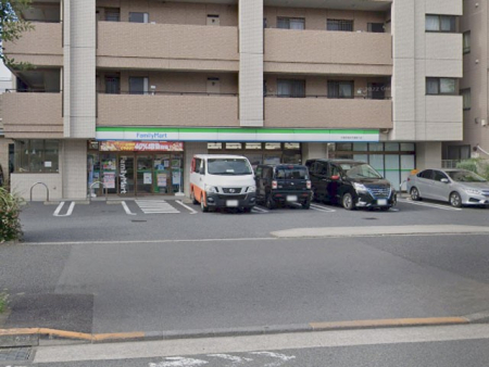 ���ӊ� �R���r�j 400m �t�@�~���[�}�[�g�����������勴�ʂ�X