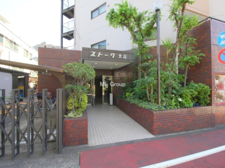 �G���g�����X -