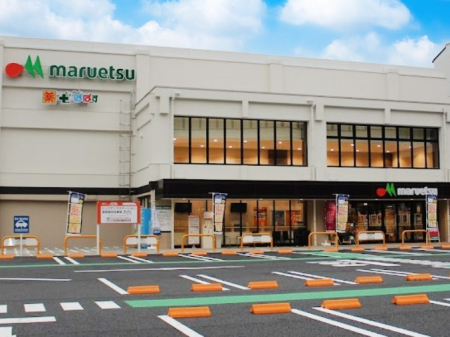 ���ӊ� �X�[�p�[ 700m �}���G�c ���쒬�X