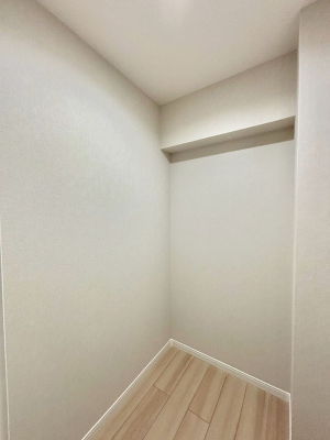 ���[ �����Ղ�̎��[�X�y�[�X�ł��ł��Z��Ԃ��X�b�L���ۂĂ���