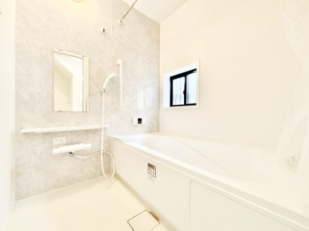 ���� ���������@�t���̃o�X���[���ł��ł����K�ȃo�X�^�C�����y���߂܂��I