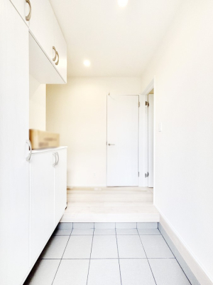 ���� ���Ƒ��₨�q�l���C�����悭���o�}���ł��鉸�₩�ȕ��͋C�̌��ւł��B