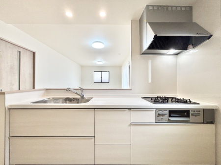 �L�b�`�� �������������I�ɁA�y�����I�V�X�e���L�b�`��  