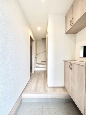 ���� �Ƒ��̋A��₨�q�l�������������}���錺��  