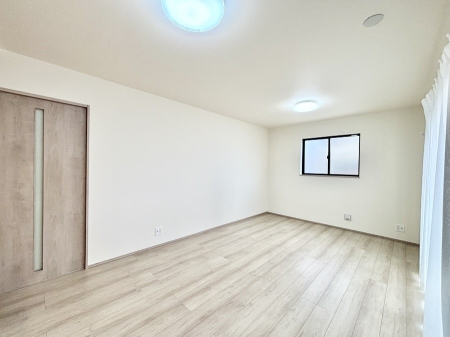 ���r���O �������������͋C�̂k�c�j�͉Ƒ��݂�Ȃ̉��K���  