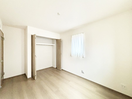 ���̑����� ���[���[�����Ă���̂ŁA���Z�X�y�[�X���L���g���܂��B 