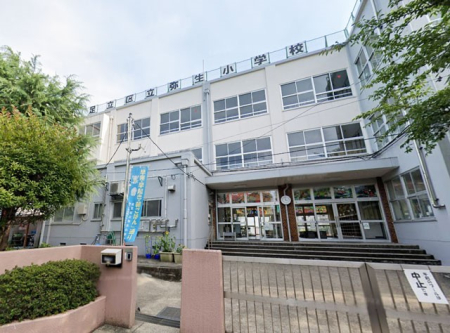 ���ӊ� ���w�Z 600m �����旧�퐶���w�Z