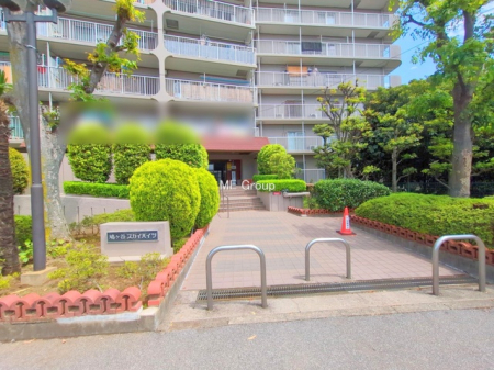 �G���g�����X -