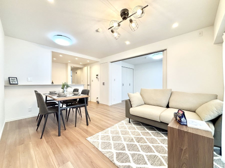 ���r���O �������������͋C�̂k�c�j�͉Ƒ��݂�Ȃ̉��K���