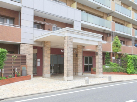 �G���g�����X -