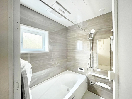 ���� ����̔�������Ă���閾�邢�������̂���o�X���[��