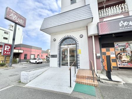 �G���g�����X �������������͋C�̃G���g�����X  