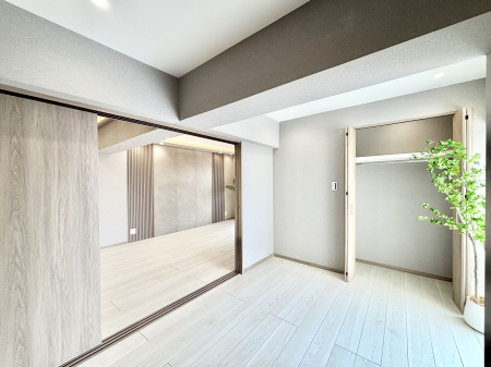 �Q�� ���[���[�����Ă���̂ŋ��Z�X�y�[�X���L�X�g���܂�  