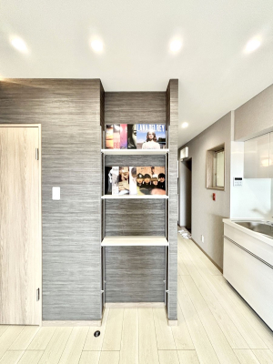 ���̑����� ���r���O���[�B�����Ɏ��[������ƕ����W�܂�LDK���X�b�L���Еt�������ł��ˁB  