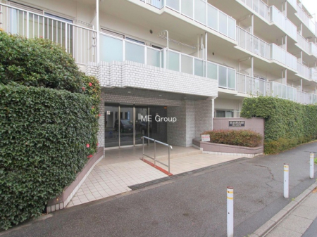 �G���g�����X -