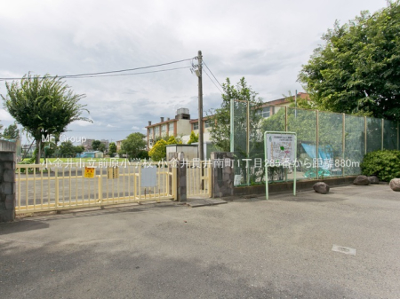 ���ӊ� ���w�Z 880m ������s���O�����w�Z