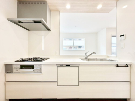 �L�b�`�� �������������I�ɁA�y�����I�V�X�e���L�b�`��