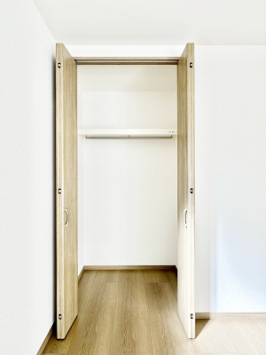 ���[ ���[�͂���N���[�[�b�g