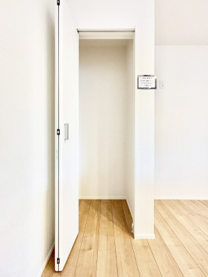 ���̑����� �H�ނ̃X�g�b�N�͂������A���p�i�̎��[�Ȃǎg�����͂��낢��I    