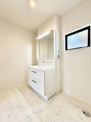 ���̑� ���邢���ʏ��͖����̐g�x�x���y�����ł����Ⴂ�����ł��B    