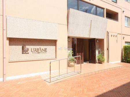 �G���g�����X -