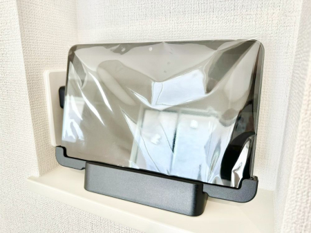 ���̑����� ���q���܂̂�����Ԃɂ����S�I���q����ڂŕ�����TV���j�^�[�t���C���^�[�t�H���I