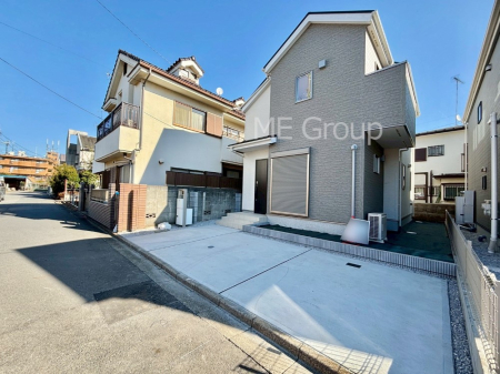 ���n�O�ώʐ^ �����Ղ�̗z���ƊJ�����ɕ�܂�閾�邢�Z�܂�