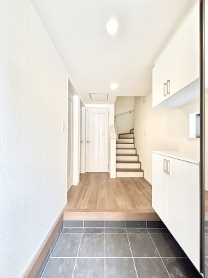 ���� �Ƒ��̋A��₨�q�l�������������}���錺��  