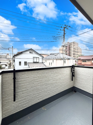 �o���R�j�[ ���r���O����o����o���R�j�[�ł��B�����󕨂��C�����悭���������ł���
