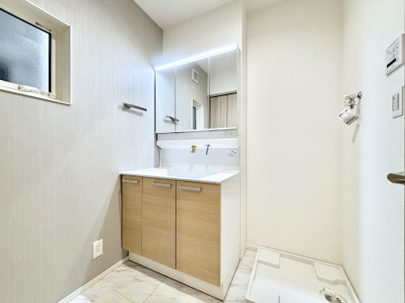 ���̑� �L�X�Ƃ�Ƃ�̂��郉���h���[�X�y�[�X�B  