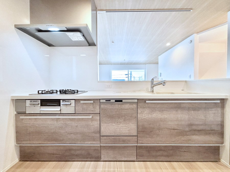 �L�b�`�� �������������I�ɁA�y�����I�V�X�e���L�b�`��  