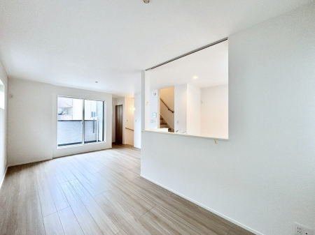 ���̑����� �V���v���ȃf�U�C���Ȃ̂ŃC���e���A���l����̂��y���݂ł��ˁI