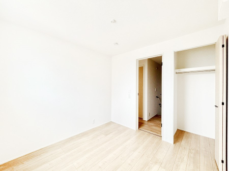  �}�ʂƈقȂ�ꍇ�͌�����D��