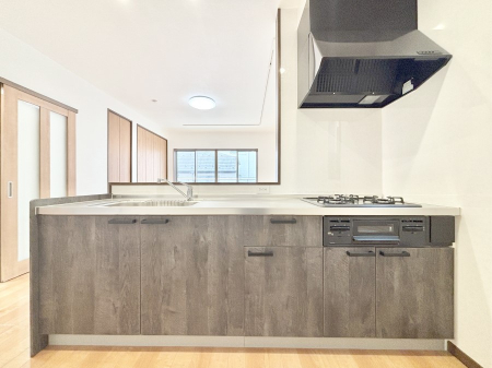 �L�b�`�� �������������I�ɁA�y�����I�V�X�e���L�b�`��  