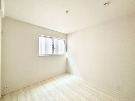 �q������ ������̂₳���������S�n�悢�v���C�x�[�g���[��