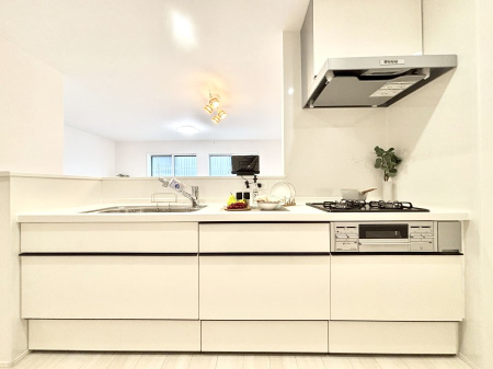 �L�b�`�� �������������I�ɁA�y�����I�V�X�e���L�b�`��  