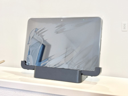 ���̑� �C���^�[�z����Ɠd����ȂǁA�L�x�ȋ@�\�ł��炵��֗��ɂ��鑽�@�\�^�u���b�g  